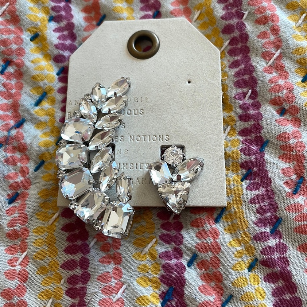 Rhinestone ear climber set